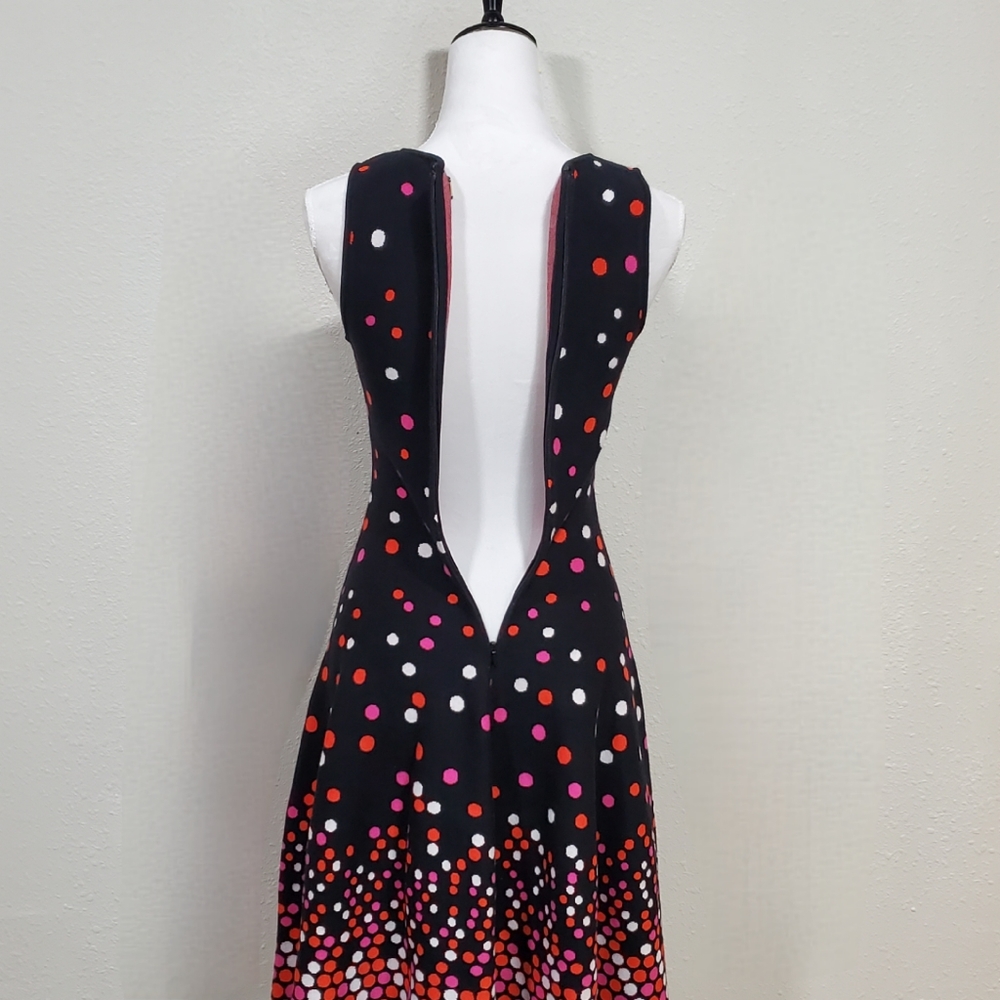 Issa London Black with Pink Orange Poka Dots Sleeveless Sweater Dress Size Small - Picture 5 of 7